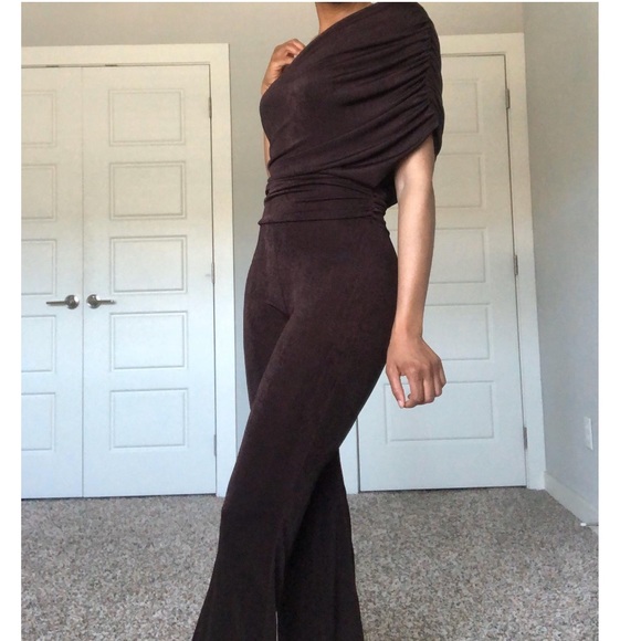 One Shoulder Drape Jumpsuit - Picture 5 of 13